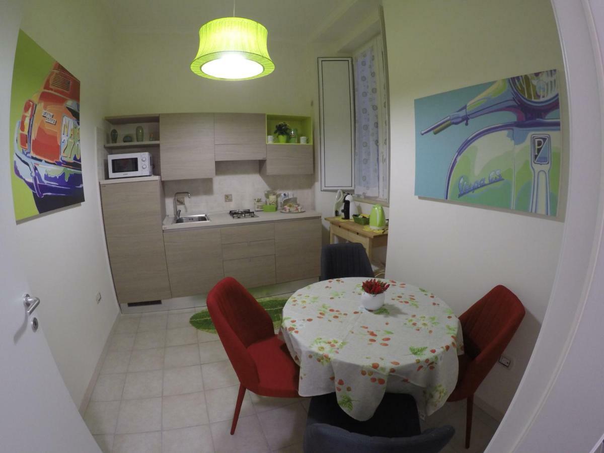 Lillolla Casa Vacanze Villa เนเปิลส์ ภายนอก รูปภาพ